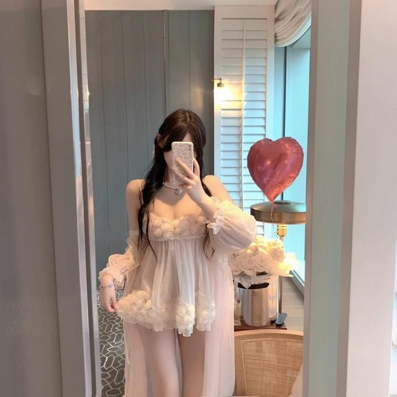V51 Váy Ren Hoa Nổi