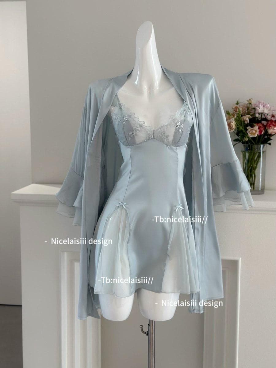 V46 Váy ngủ 2S hở lưng cánh tiên